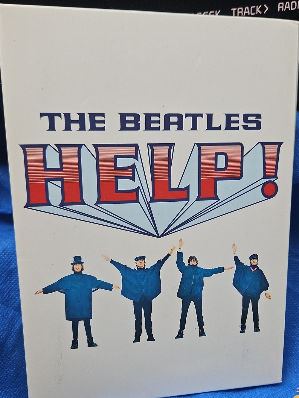 🌟3/$25🌟 The Beatles "Help!" deluxe DVD set.It includes two discs